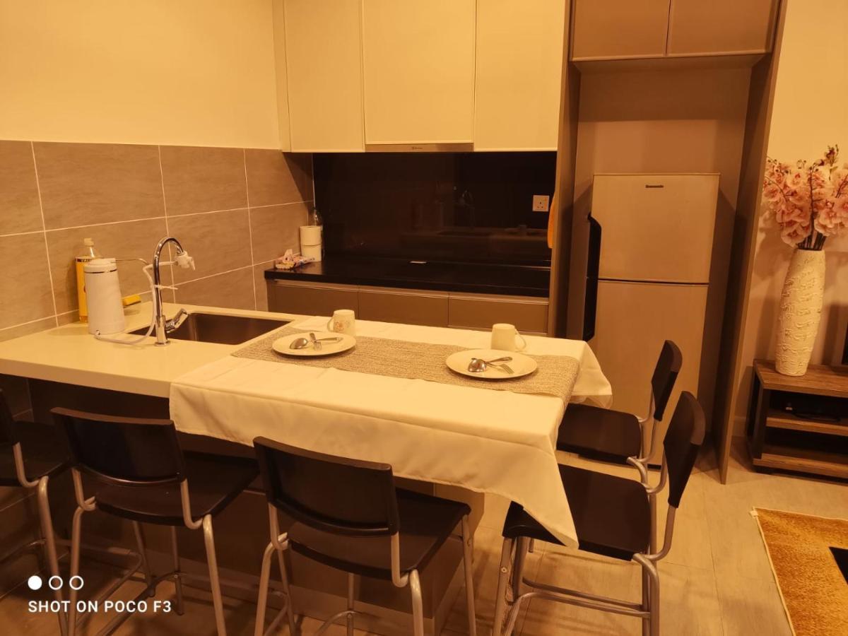 Cozy Unit- Bell Suites- Horizon Suites- Wifi- Netflix- Parking Swimming Pool- Klia Sepang Exterior foto